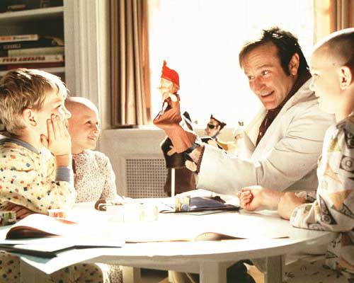 patchadams.jpg (29910 byte)